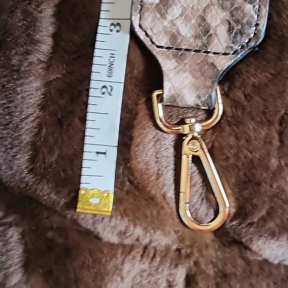 JEN & CO. Hobo Boho Bag - Shoulder Bag Olivia Animal Print Contrast Strap - Picture 15 of 16